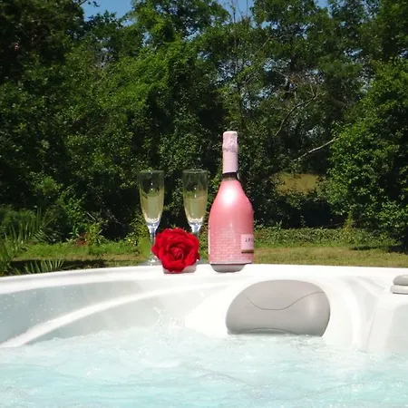 L'oasis Des Pyrenees Campuzan