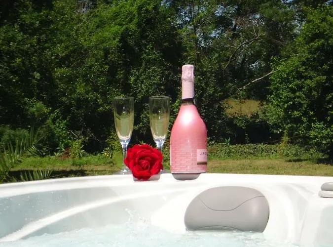 L'oasis Des Pyrenees Campuzan